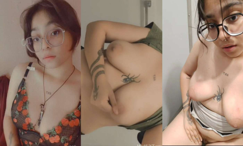 Tattooed Glasses Girl Showing Masturbating