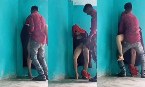 Hijabi Horny Muslim Girl Caught Fucking Secretly On Cam