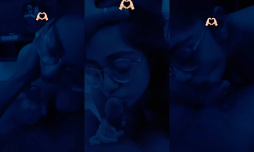 Sexy Babe Sucking Dick